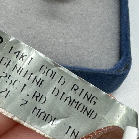 .25 ct tw Diamond Ring Round 14K Yellow Gold Band size 7 - Picture 4 of 8